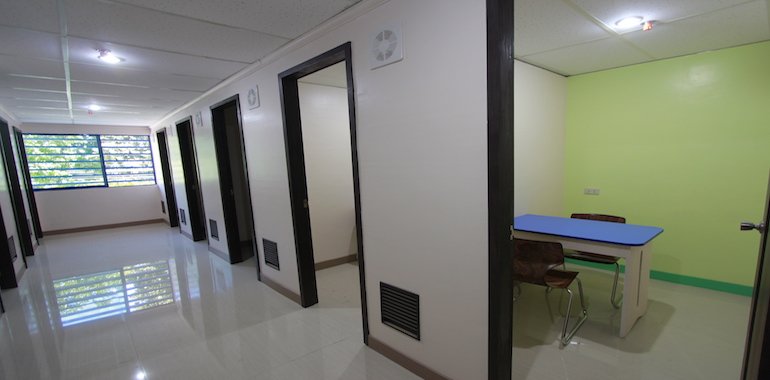 教學區走廊
